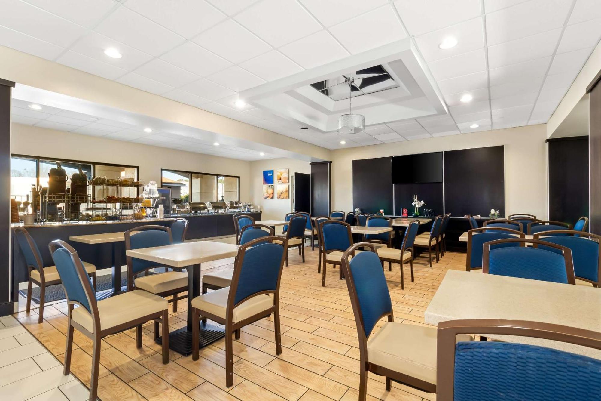 Comfort Suites Lumberton Exterior photo