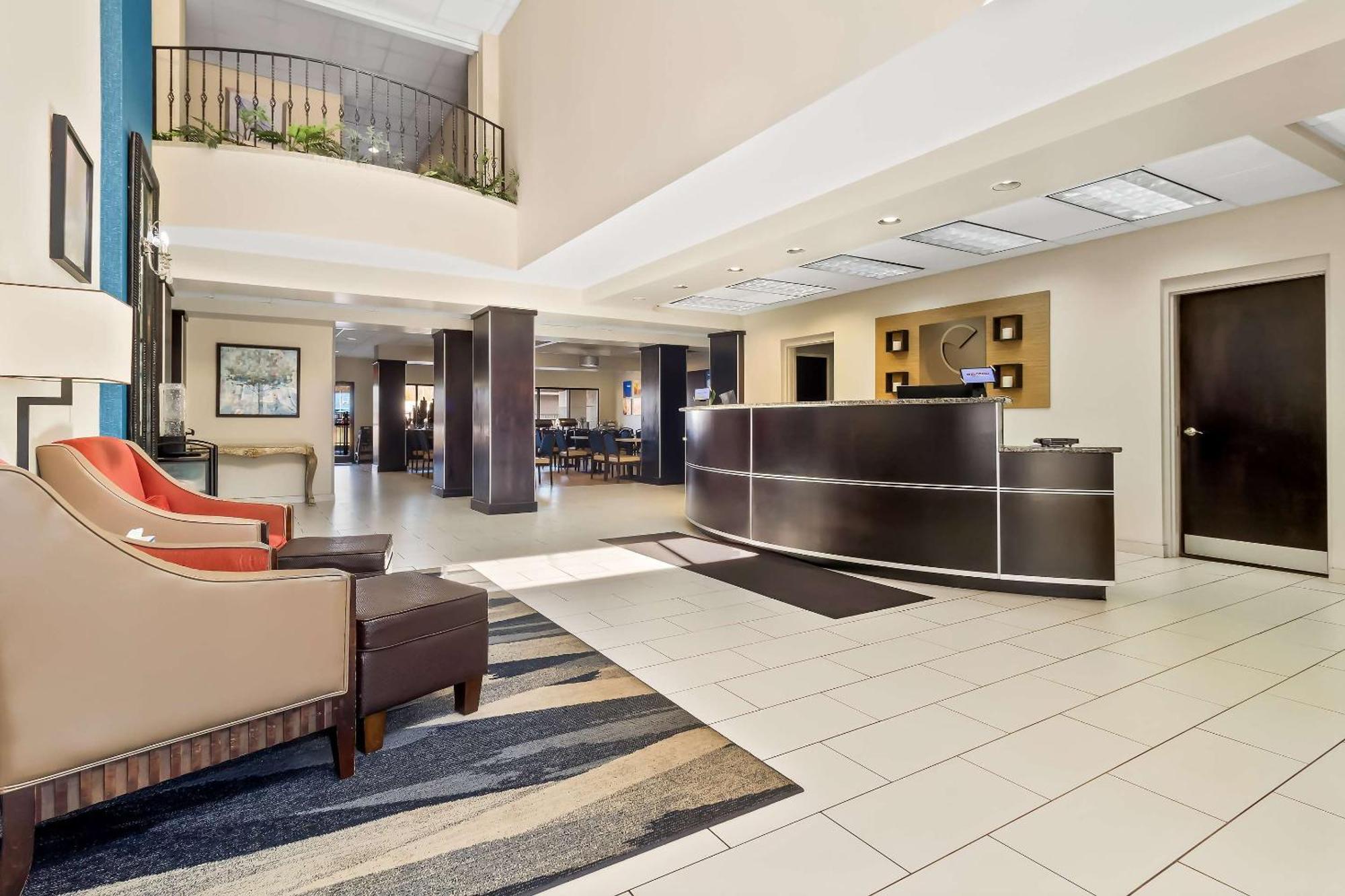 Comfort Suites Lumberton Exterior photo